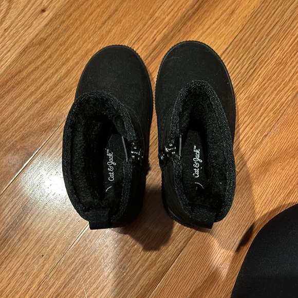 Cat & Jack Toddler Boots - Picture 2 of 3
